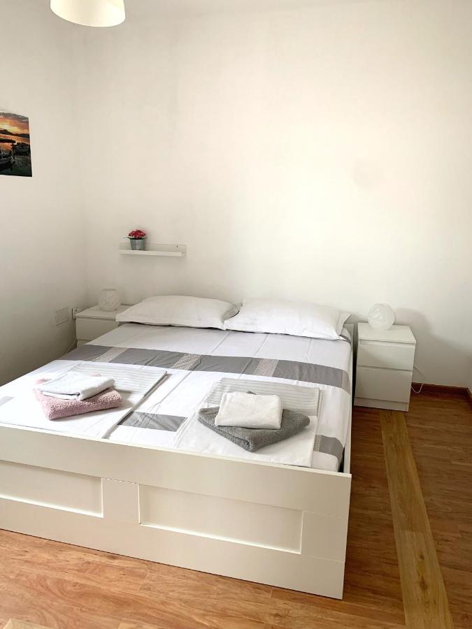 Apartments Cvijet Mora เซรเซร์ ภายนอก รูปภาพ